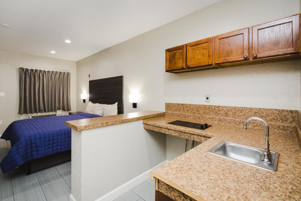 Winchester Inn And Suites Humble/Iah/North Houston Εξωτερικό φωτογραφία